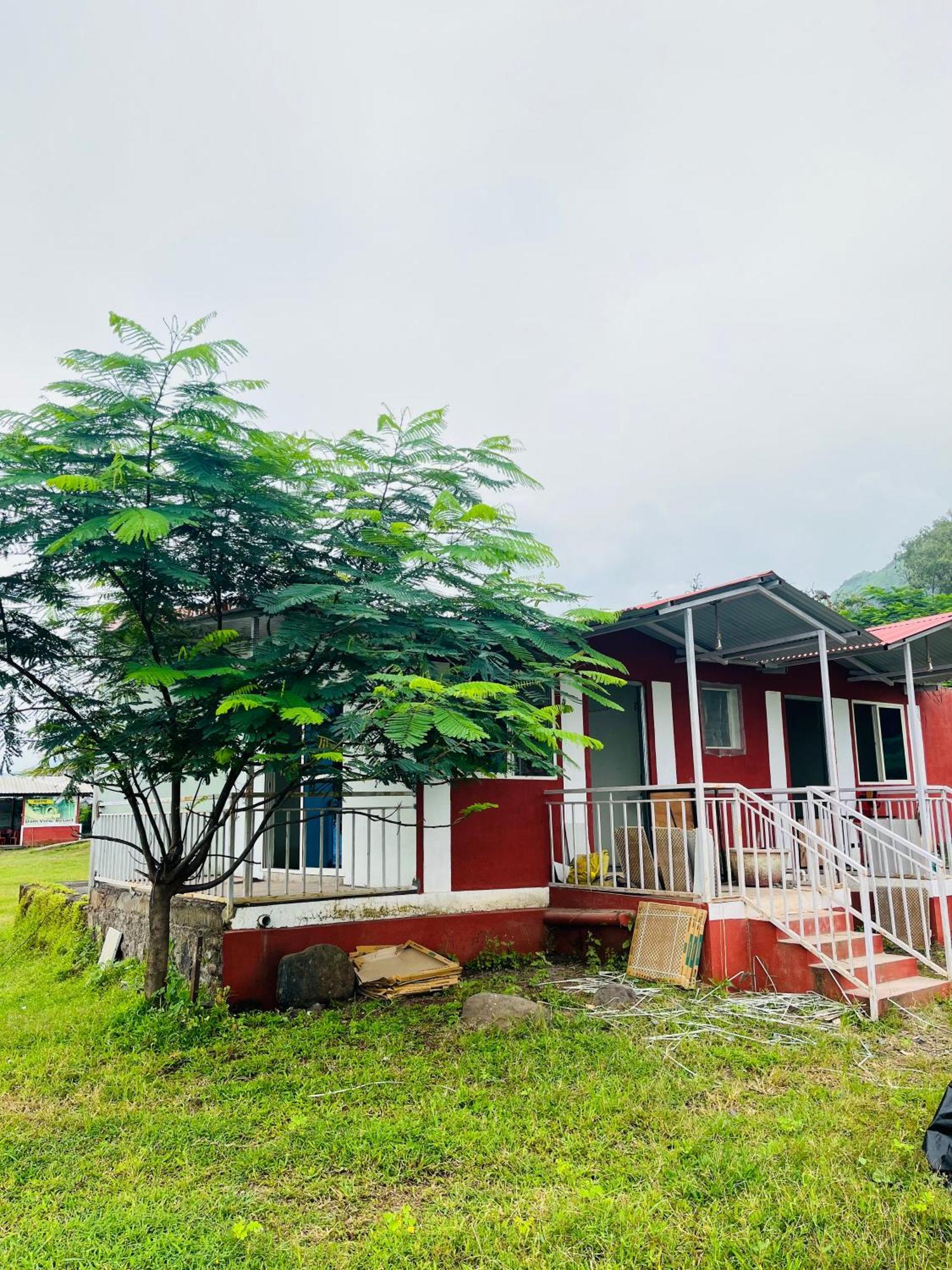 Hotel Mauli Agro Farm Dam View Resort Satara Buitenkant foto