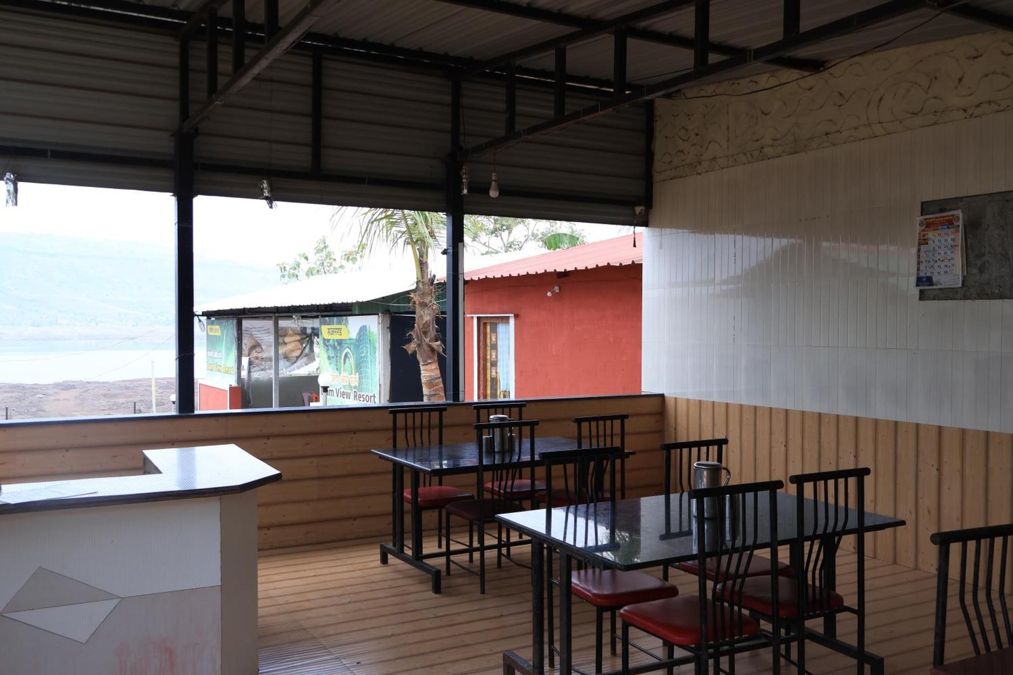 Hotel Mauli Agro Farm Dam View Resort Satara Buitenkant foto
